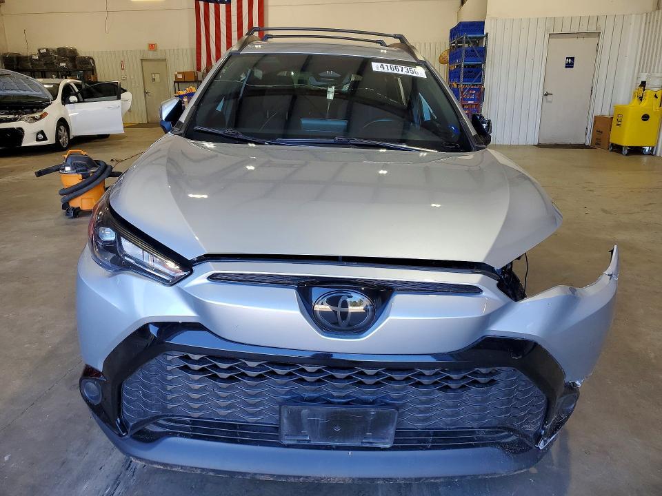 2024 Toyota Corolla Cross Hybrid se