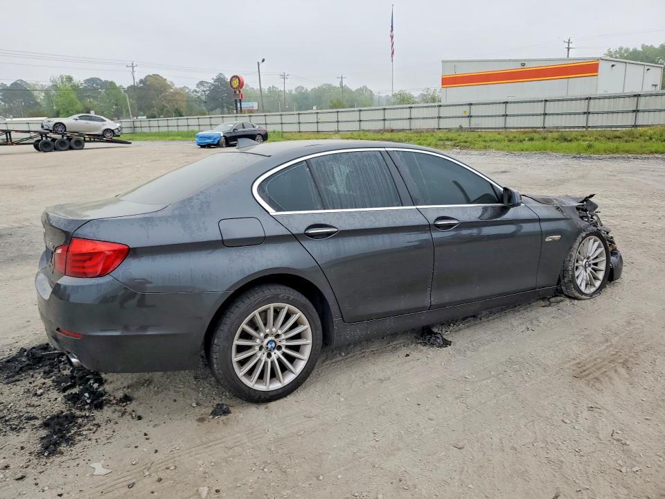 2011 BMW 535 i