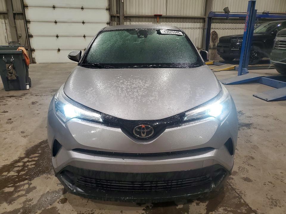 2019 Toyota C-hr le