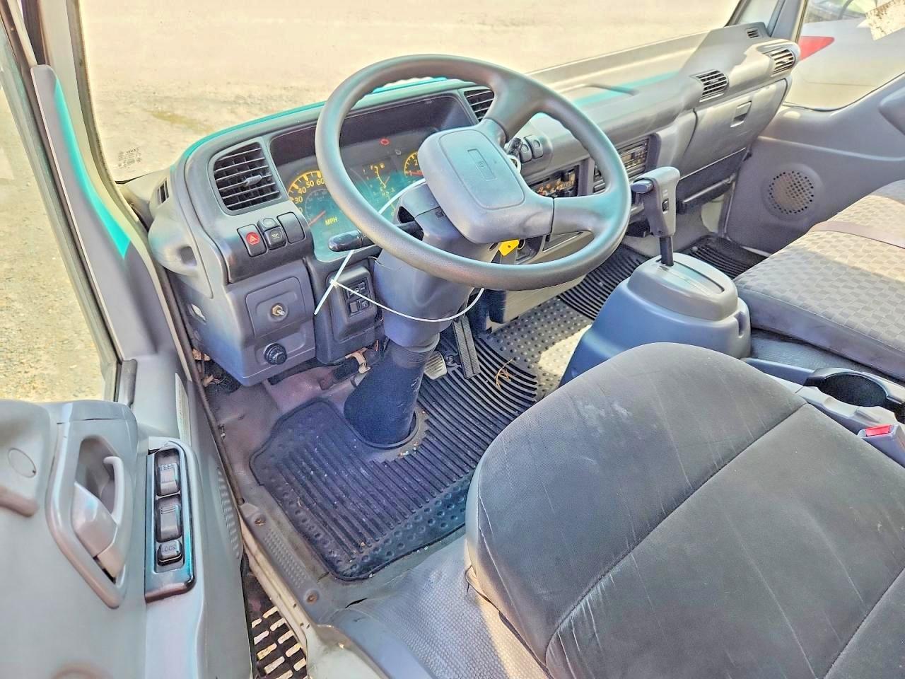 2006 Chev Rolet Express BOX Truck