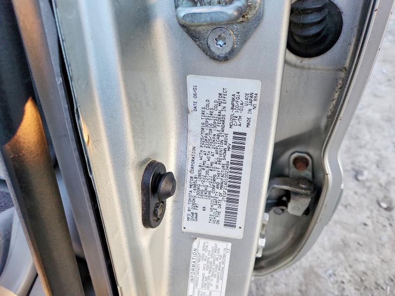 2001 Toyota Highlander Base
