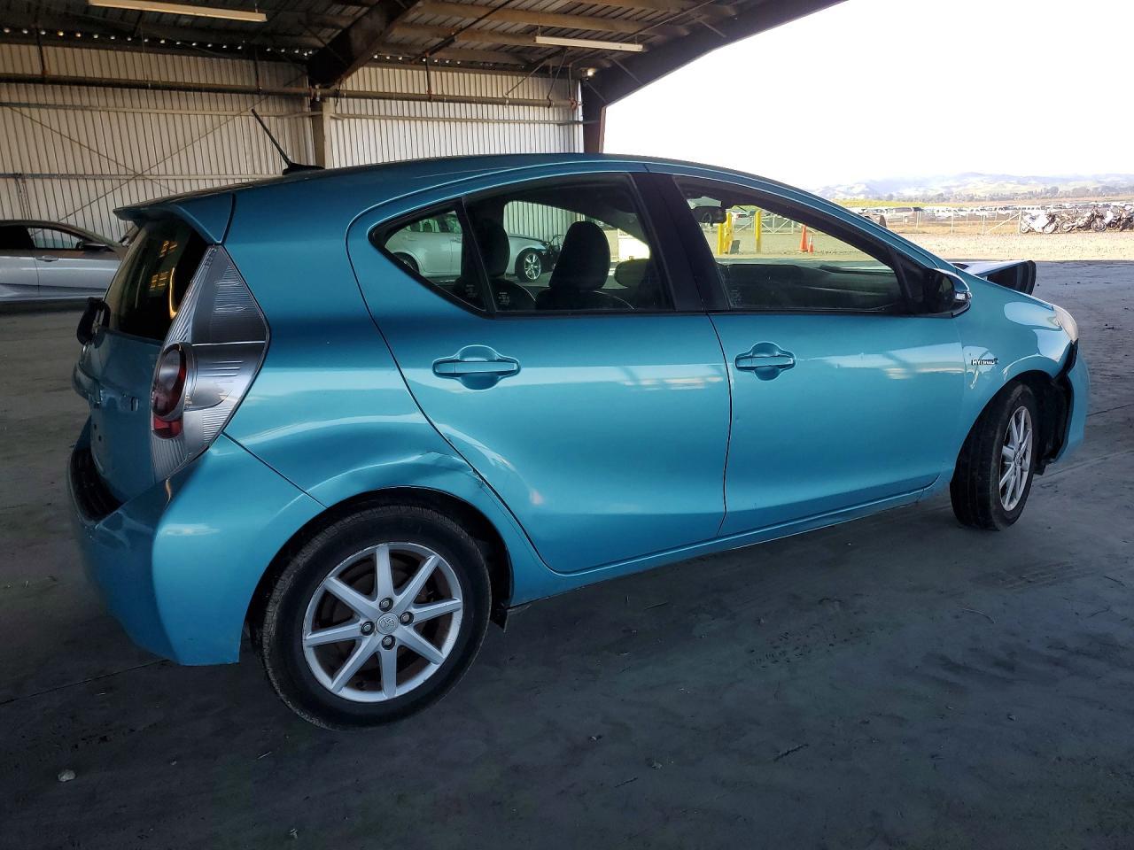 2013 Toyota Prius c Four