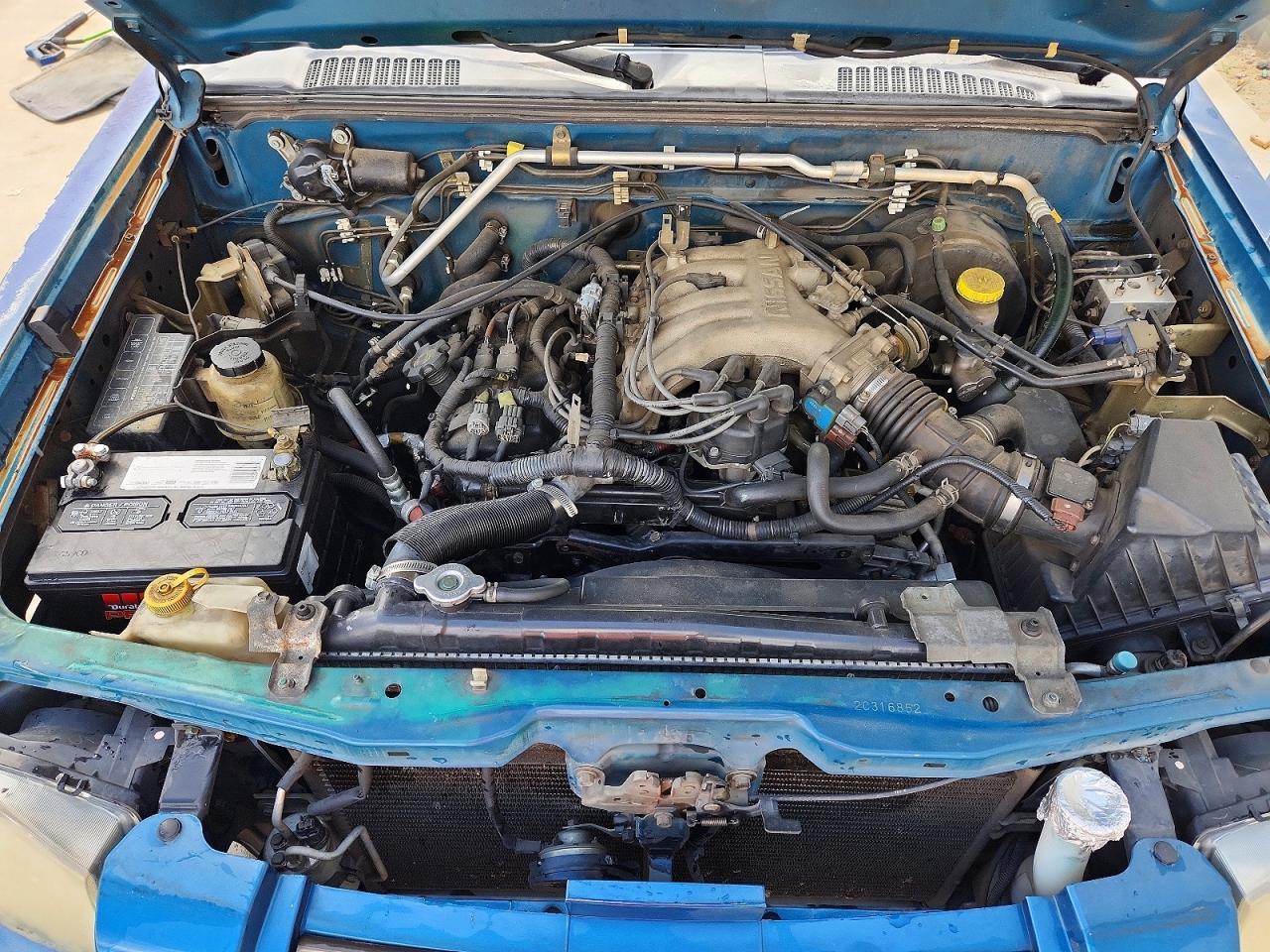 2002 Nissan Frontier XE-V6