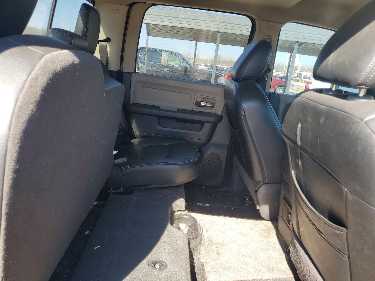 2012 Dodge RAM 1500 SLT
