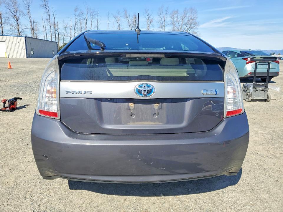 2013 Toyota Prius Plug-in Hybrid Base