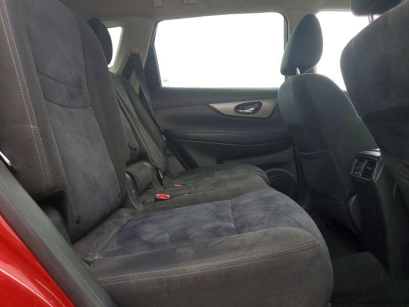 2015 Nissan Rogue sv