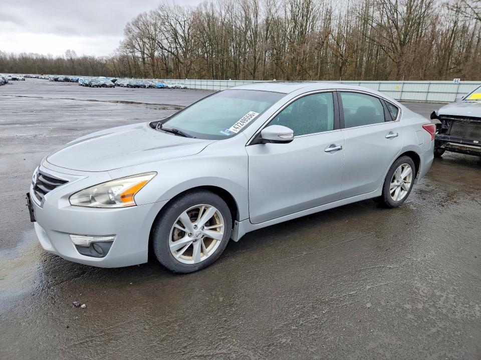 2013 Niss Altima 2.5 sv