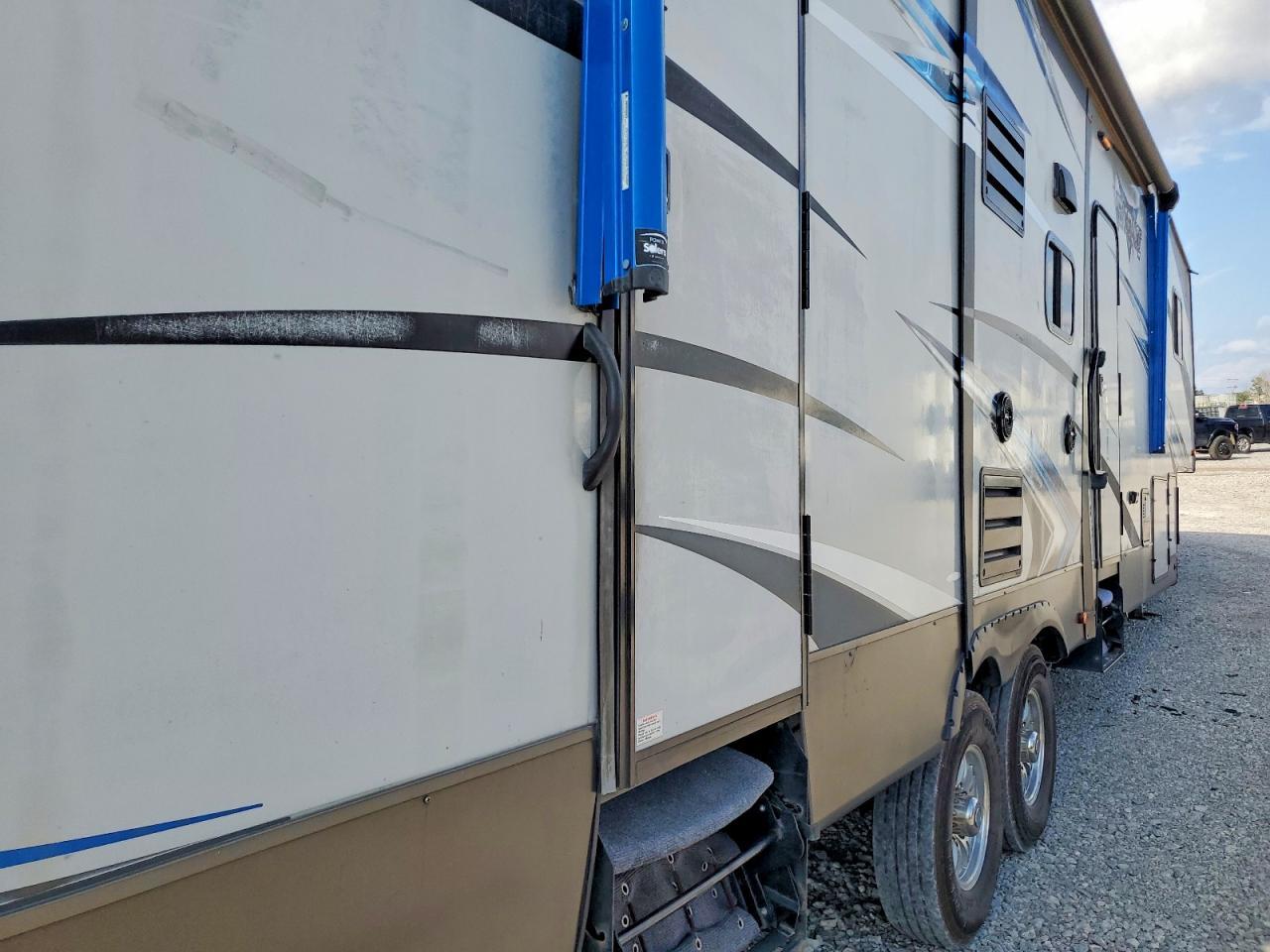 2017 Foresriver 2017 Forest River Vengeance Camper