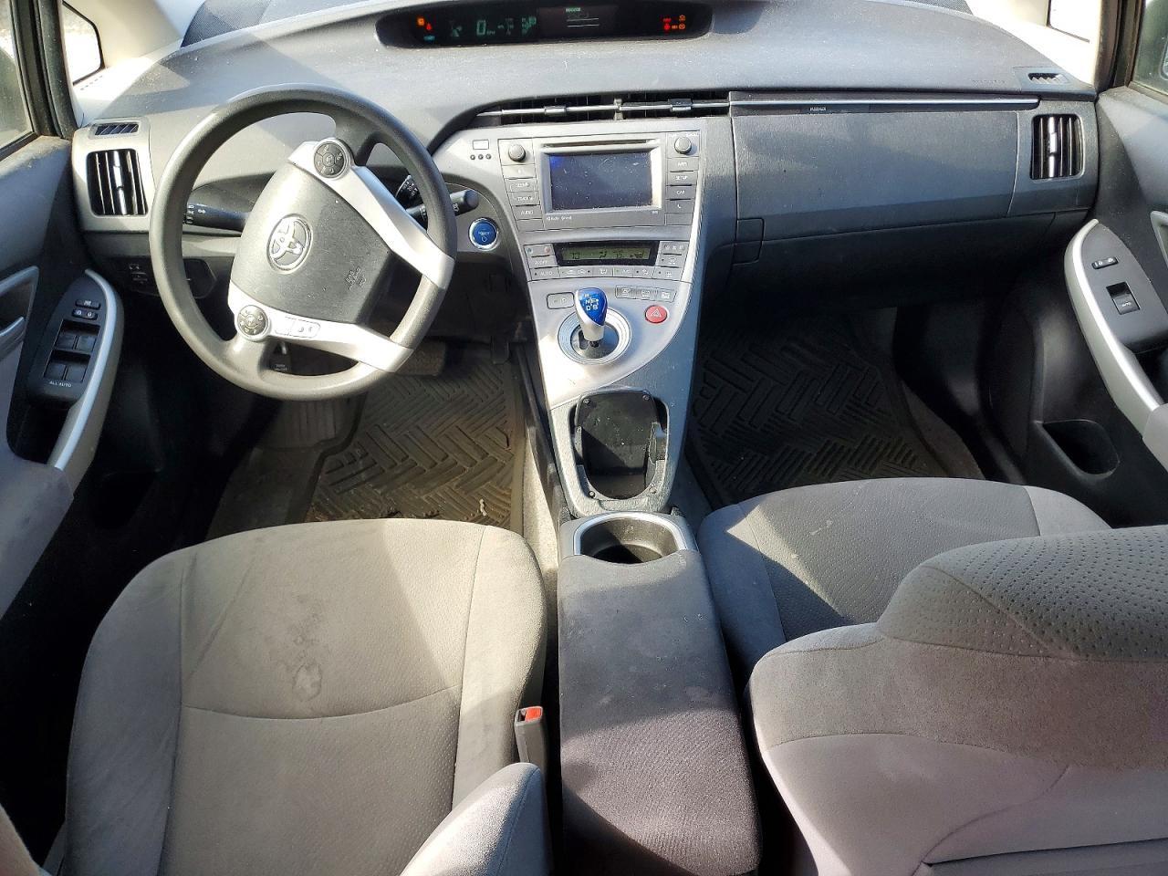 2014 Toyota Prius Three