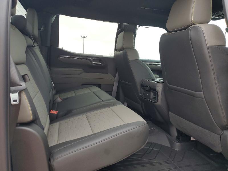 2025 Chevrolet Silverado K1500 ZR2