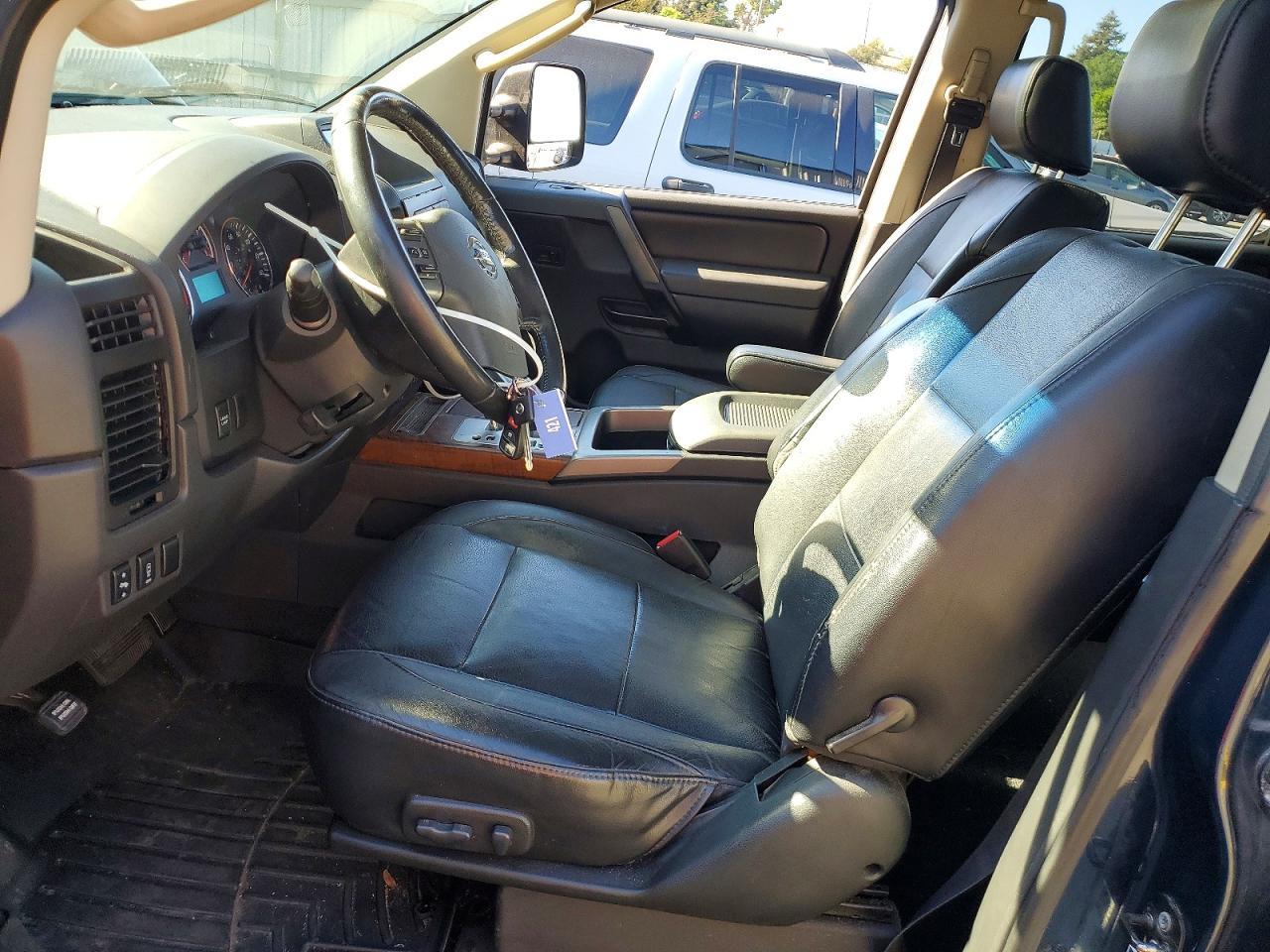 2008 Nissan Titan XE