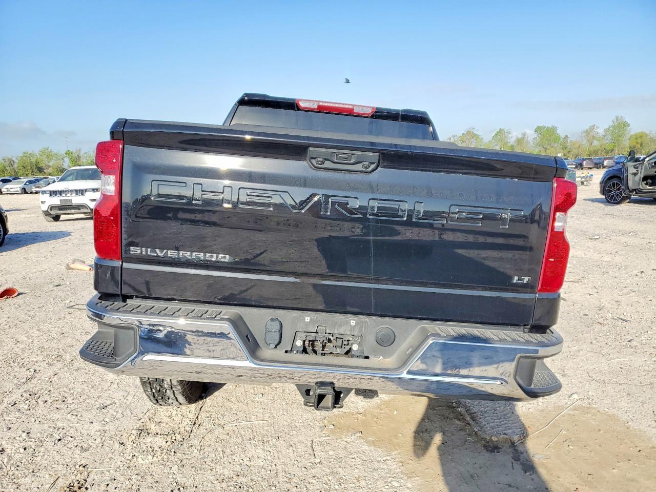 2025 Chevrolet Silverado C1500 LT