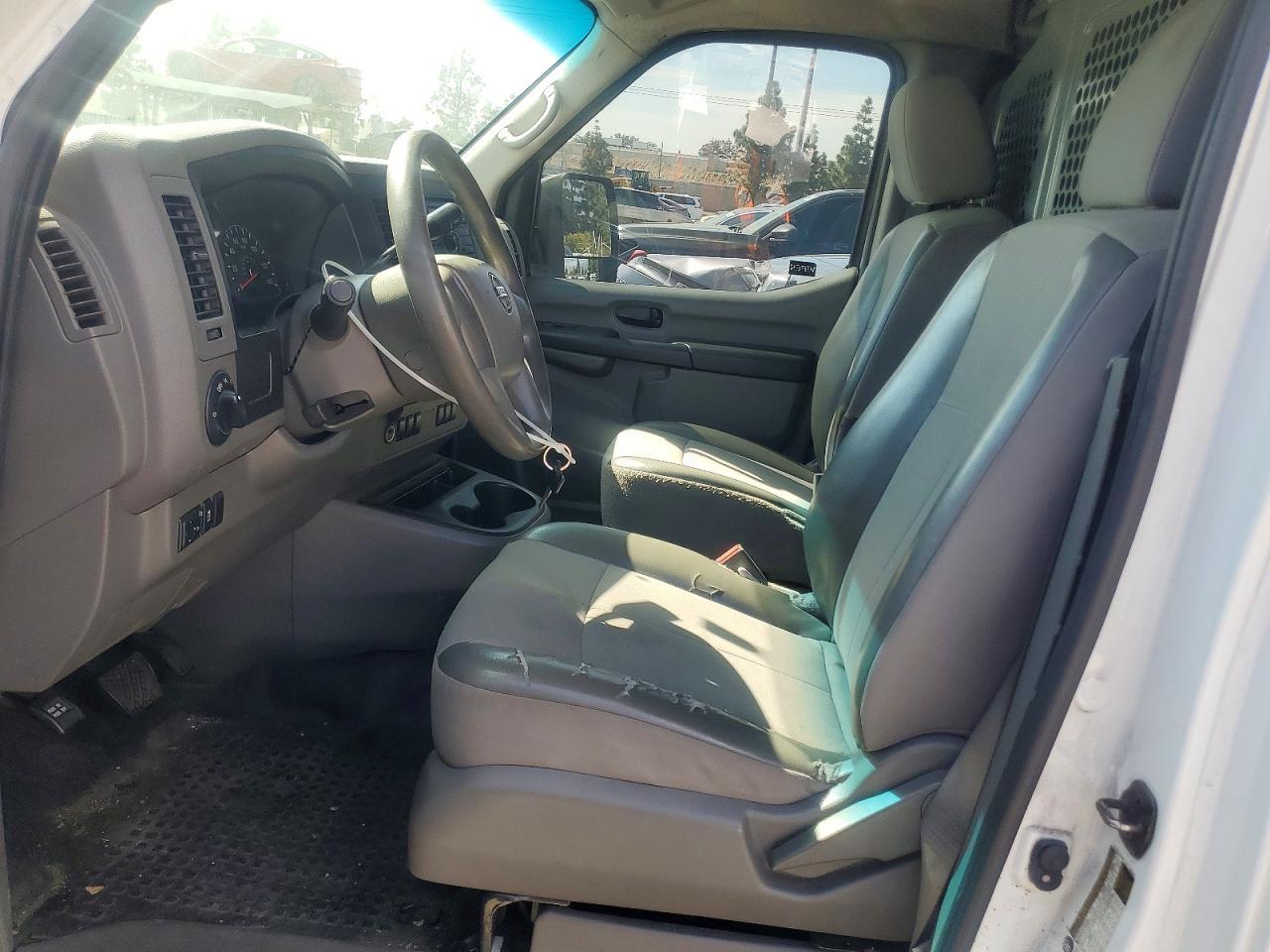 2016 Niss AN NV 1500 Delivery Van