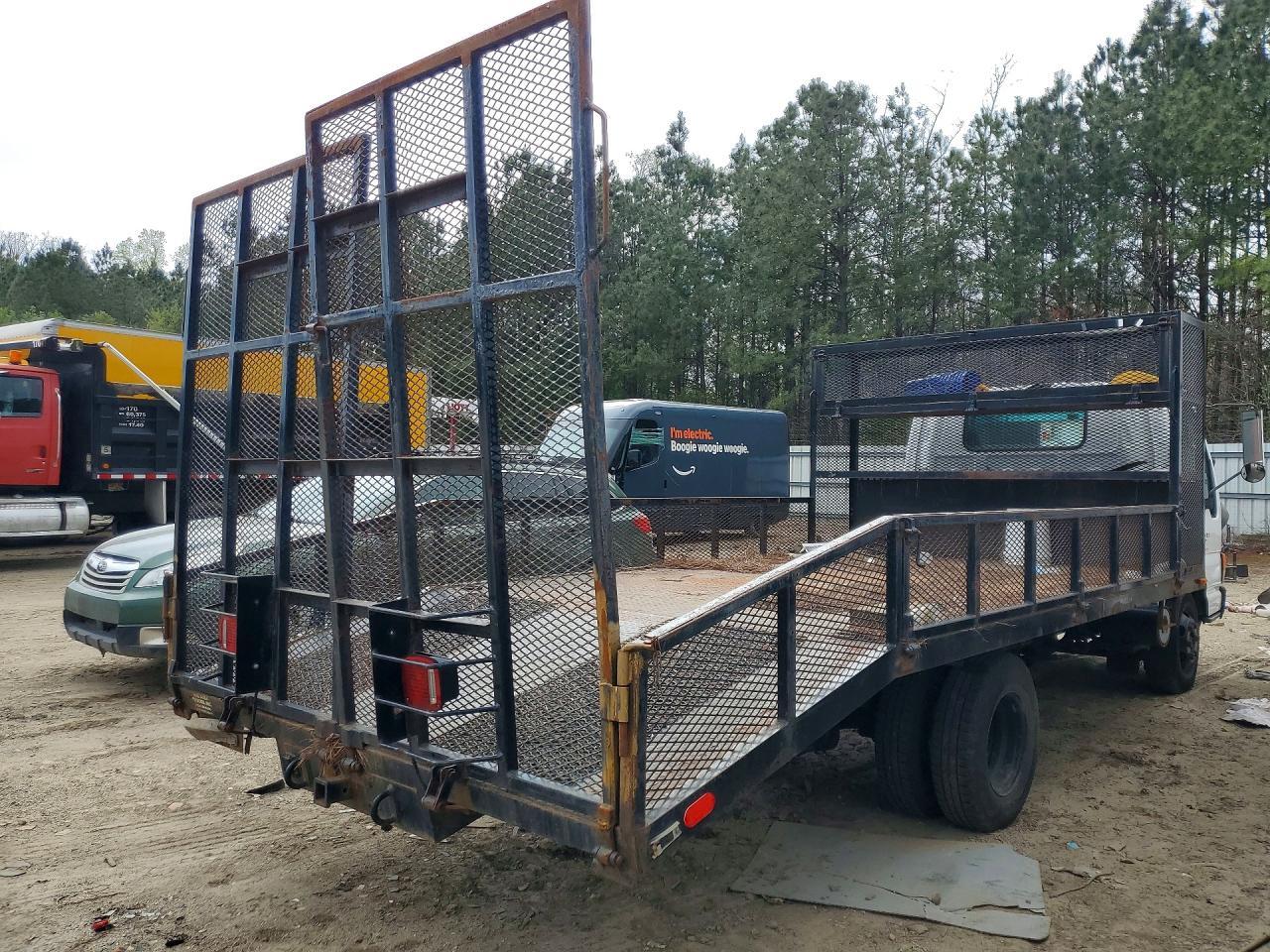 2001 Isuzu NPR Crew Cab Flatbed Truck