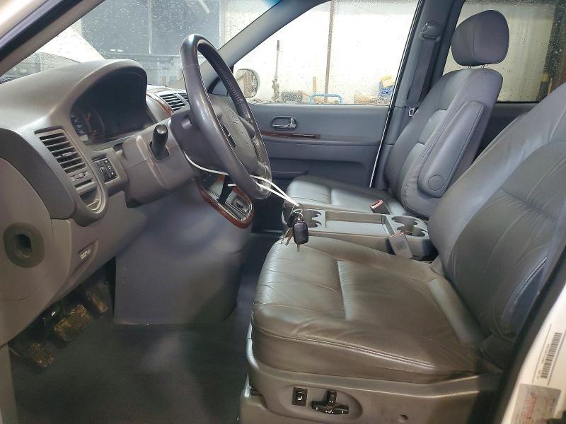 2002 KIA Sedona ex