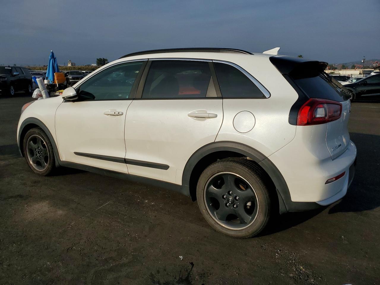 2017 KIA Niro ex