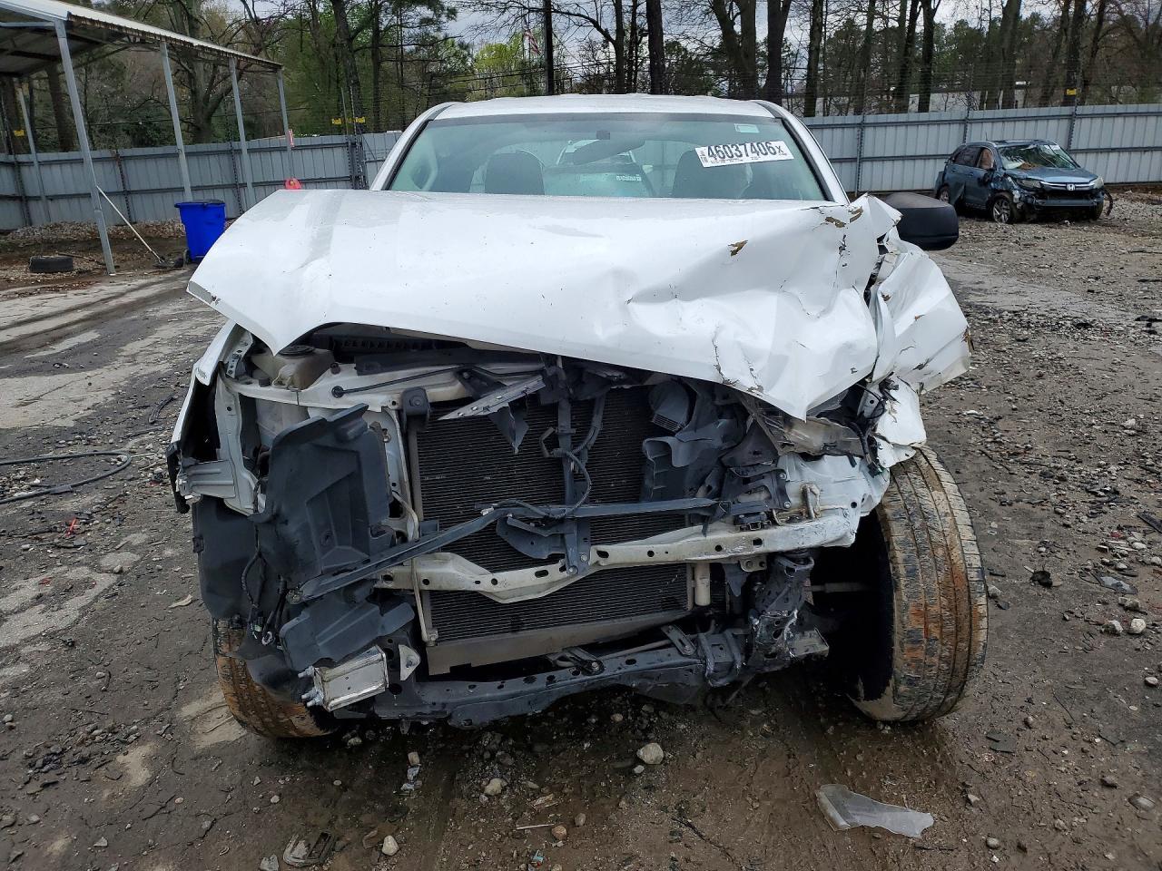 2016 Toyota Tacoma SR