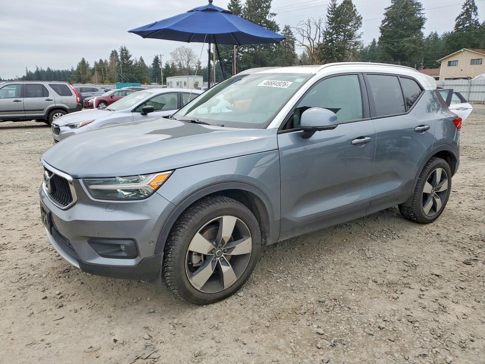 2019 Volvo Xc40 T5 Momentum