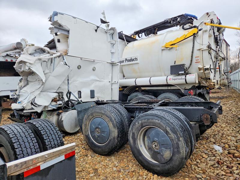 2020 Kenworth T680 Semi Truck