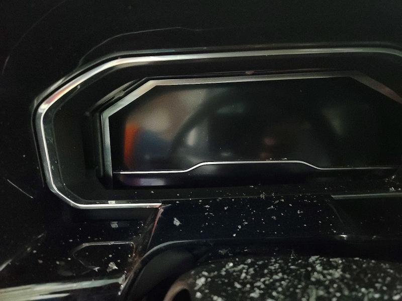 2025 GMC Sierra K1500 SLT