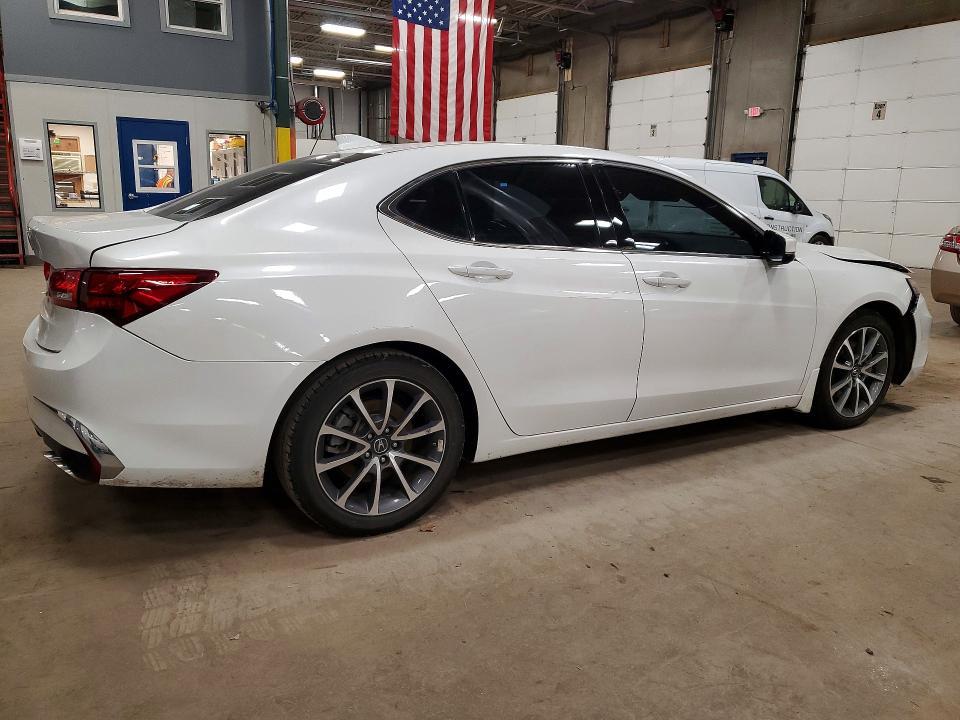 2019 Acura TLX