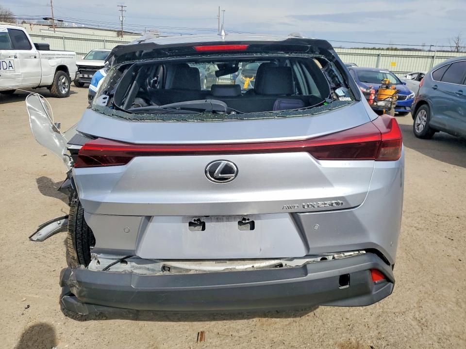 2023 Lexus Ux 250h Premium