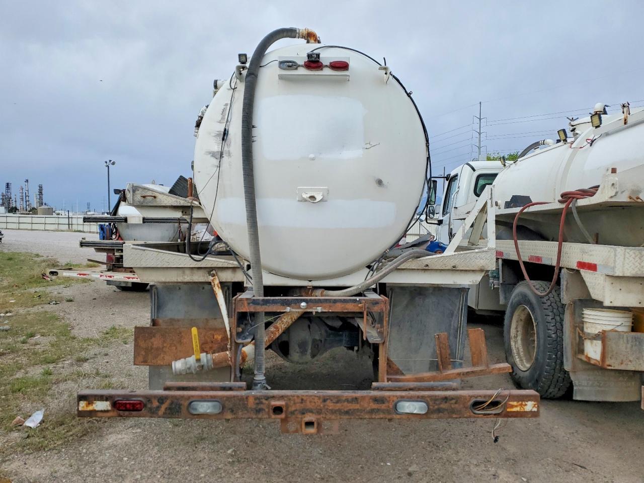 2014 Freightliner M2 106 Medium Duty