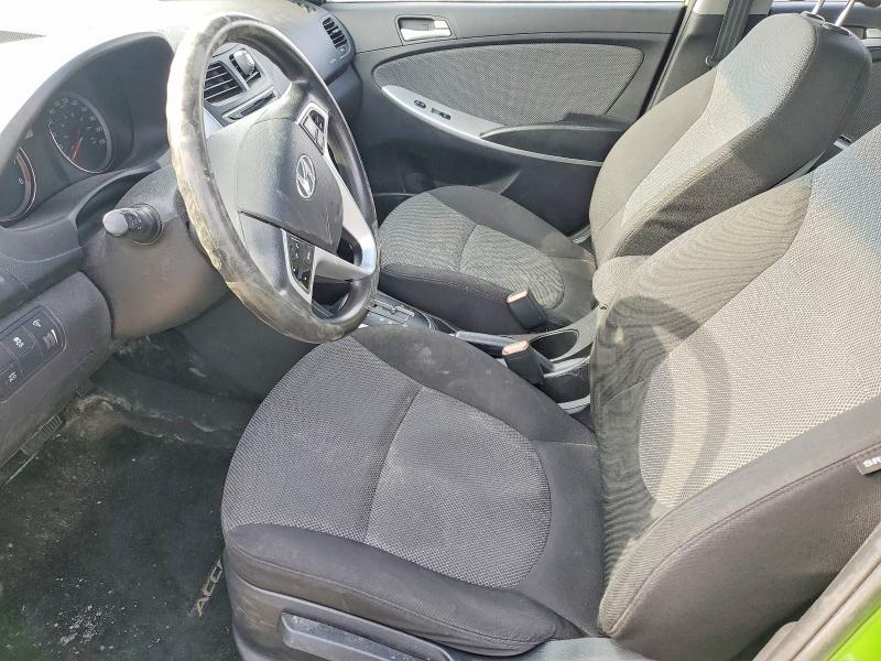 2013 Hyundai Accent gl 5P