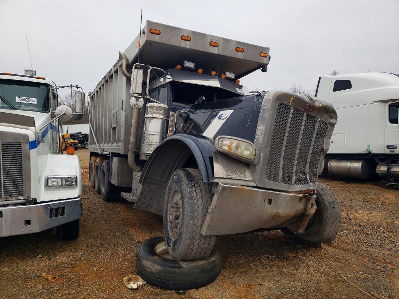 2009 Peterbilt 389