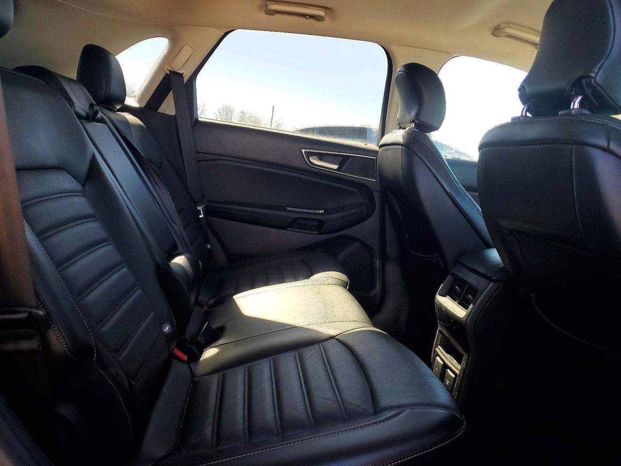 2015 Ford Edge sel
