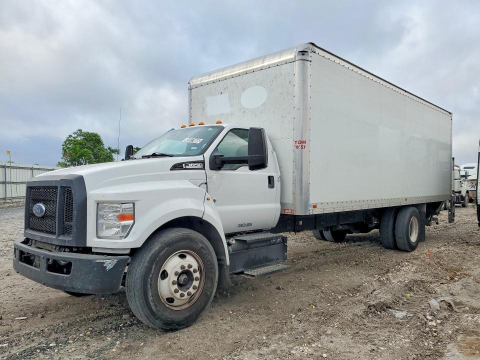 2022 Ford F650 Super Duty BOX Truck