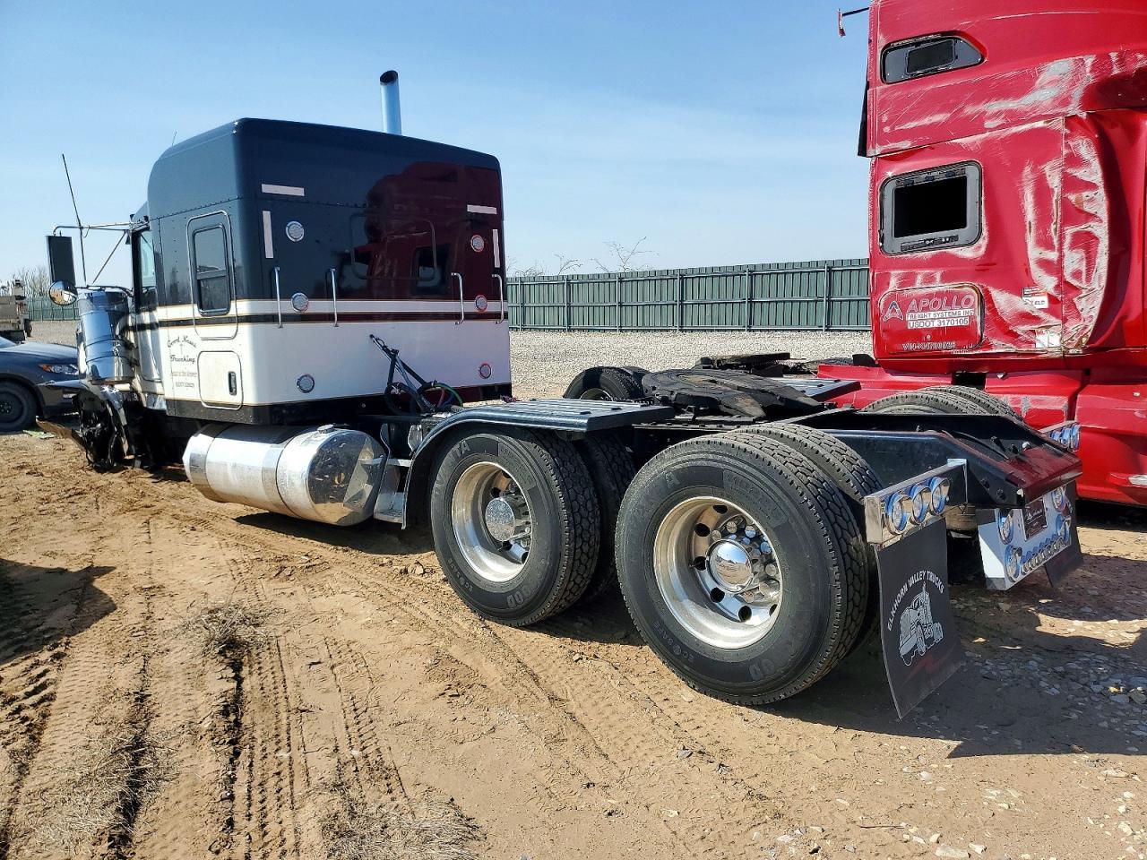 2025 KW W900