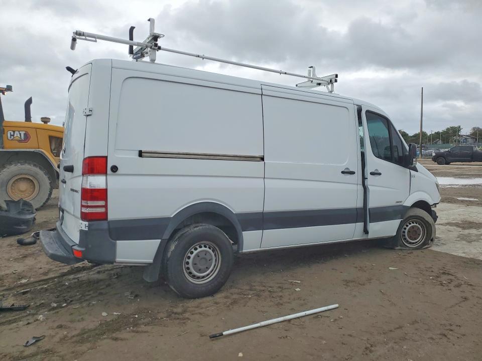 2015 Freightliner Sprinter 2500 Delivery van