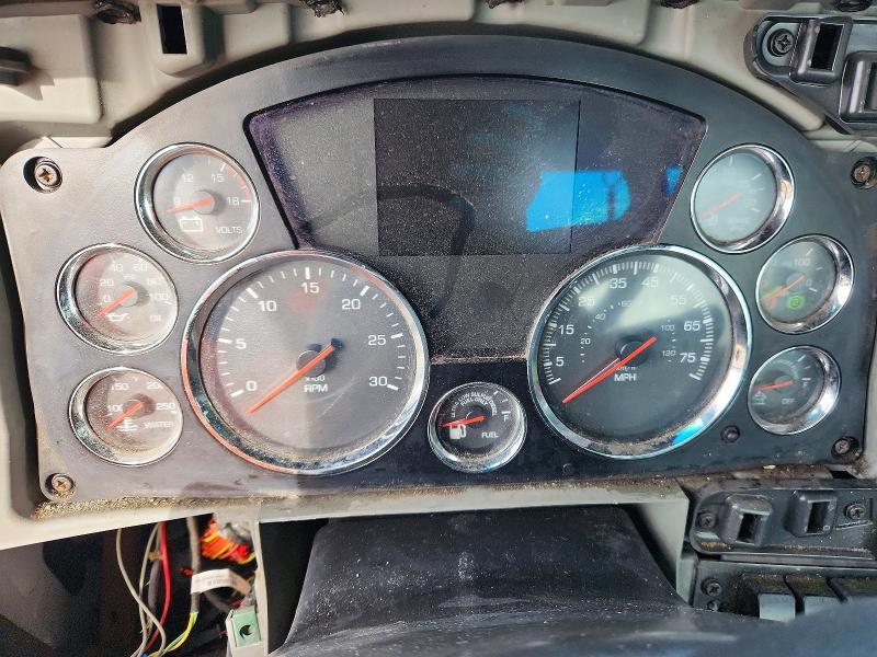 2020 Kenworth Constructi-Semi Truck