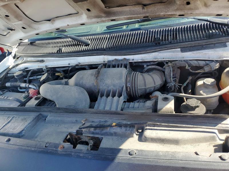 2015 Ford Econoline E450 Super Duty Cutaway van