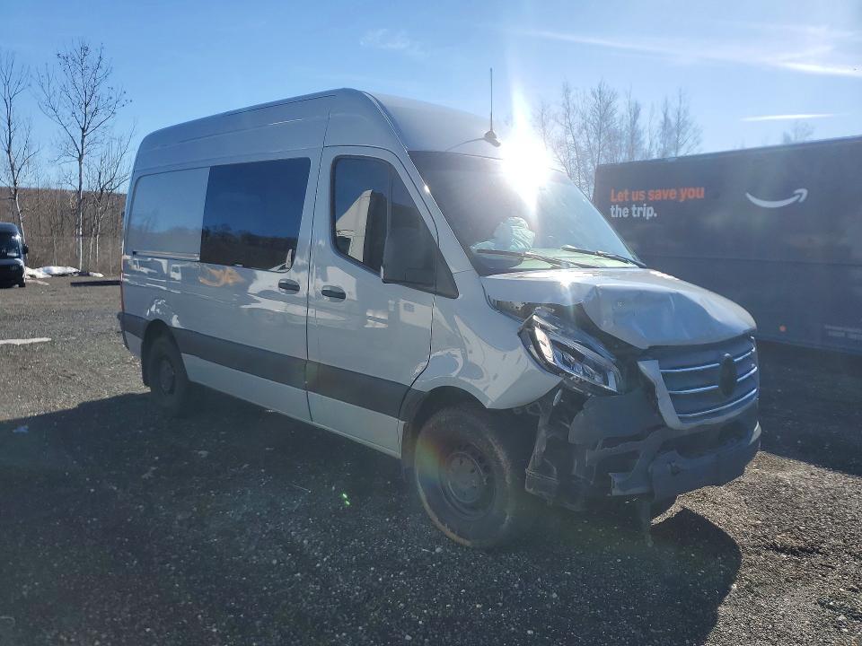 2023 Mercedes-Benz Sprinter 2500 Delivery Van