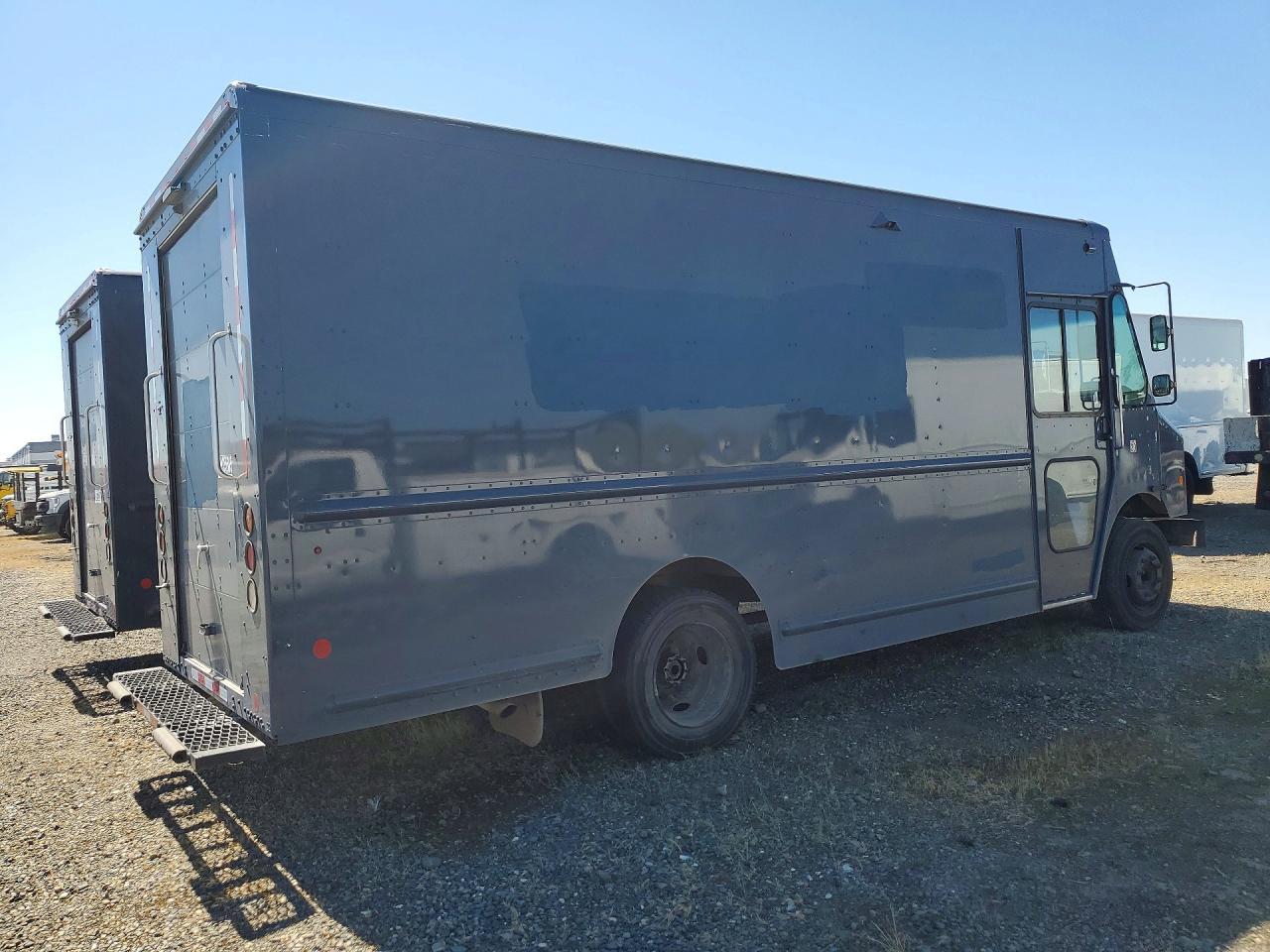 2021 Freightliner Chassis M Line WALK-IN Van