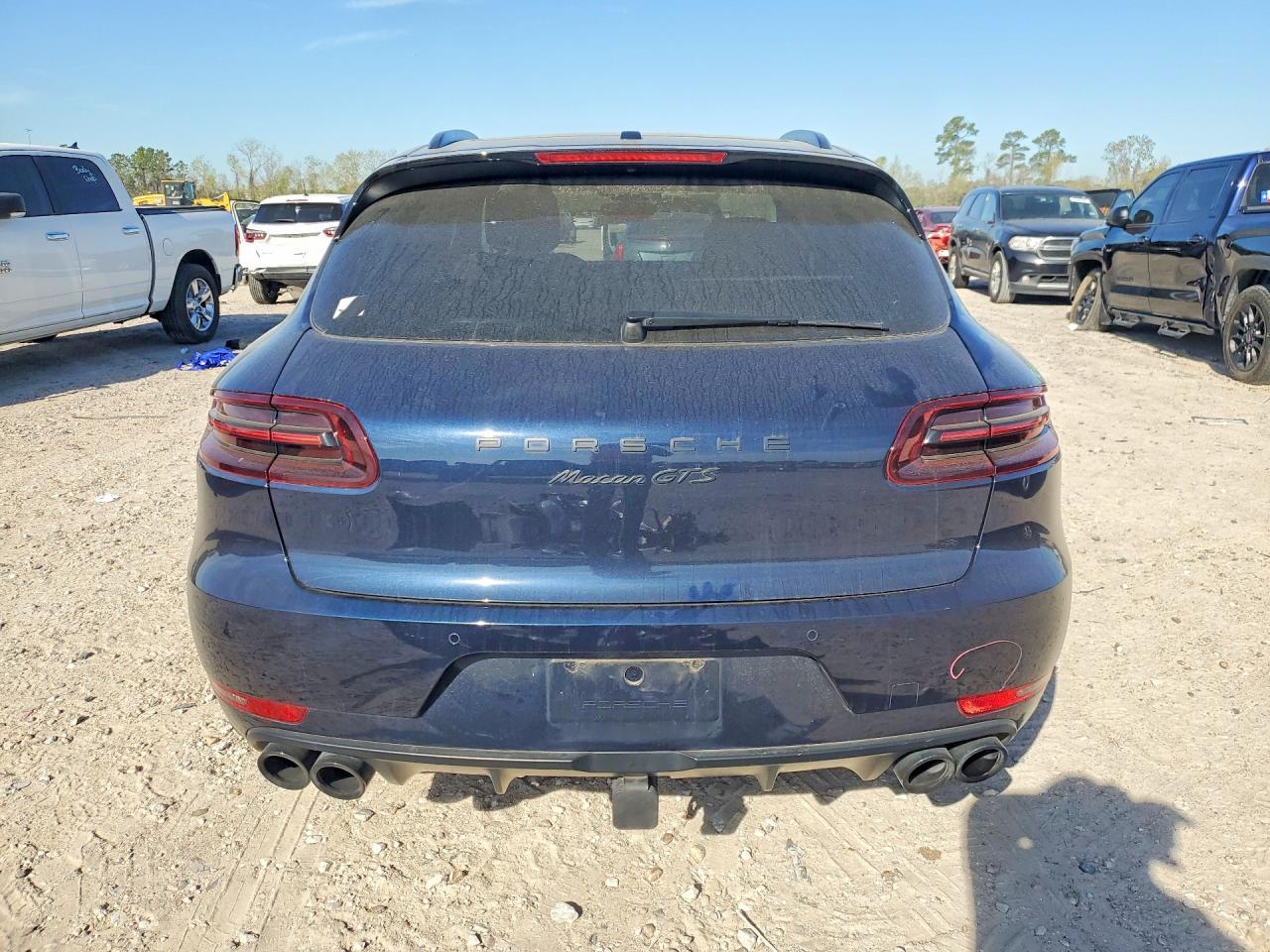 2017 Porsche Macan gts