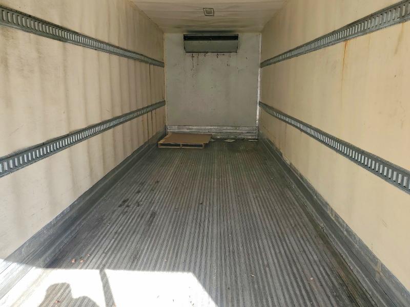 2019 Freigliner 2019 Freightliner Business Class M2 Refrigerated b