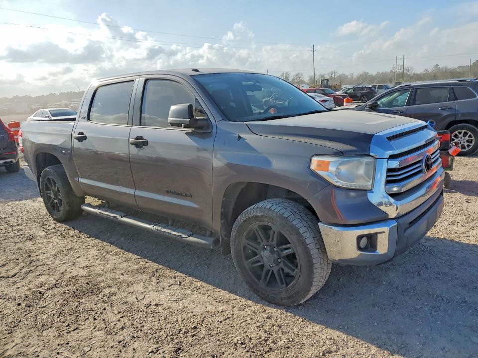 2017 Toyota Tundra SR5