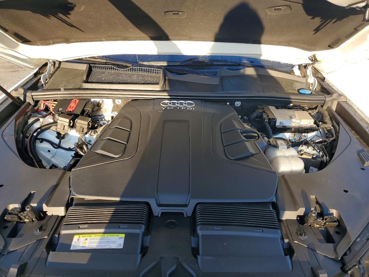 2018 Audi Q7 Premium Plus