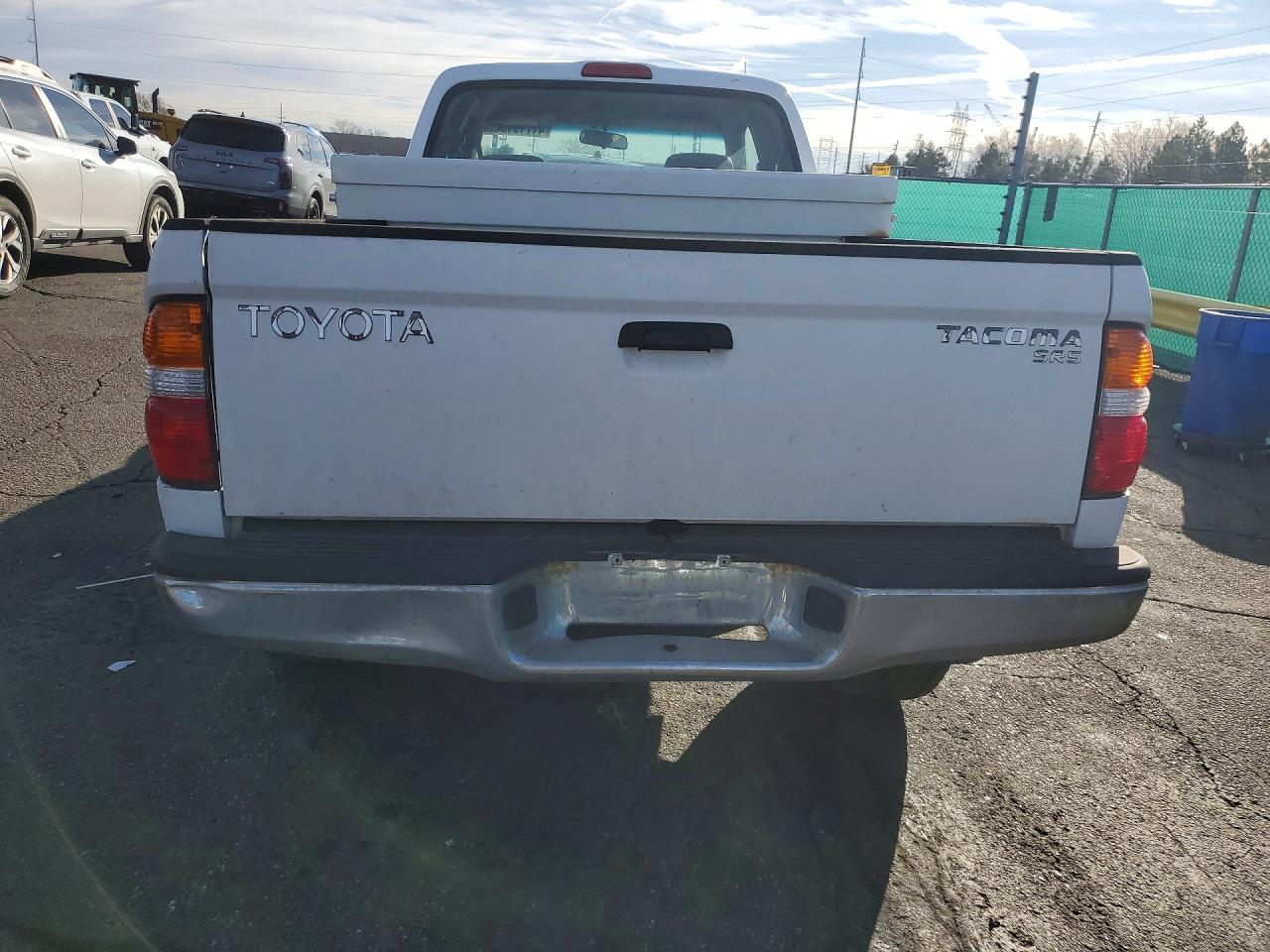2002 Toyota Tacoma Base