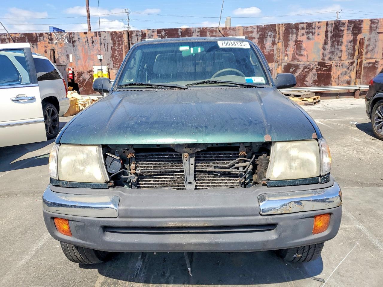 2000 Toyota Tacoma Base