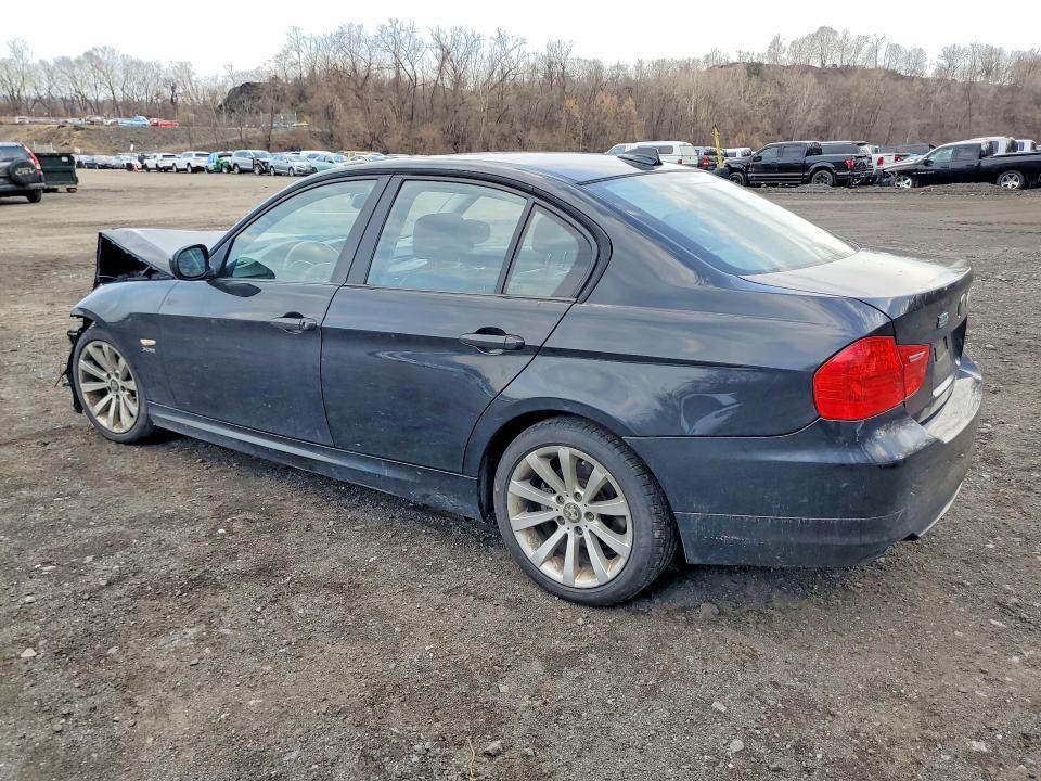 2011 BMW 328 xi Sulev