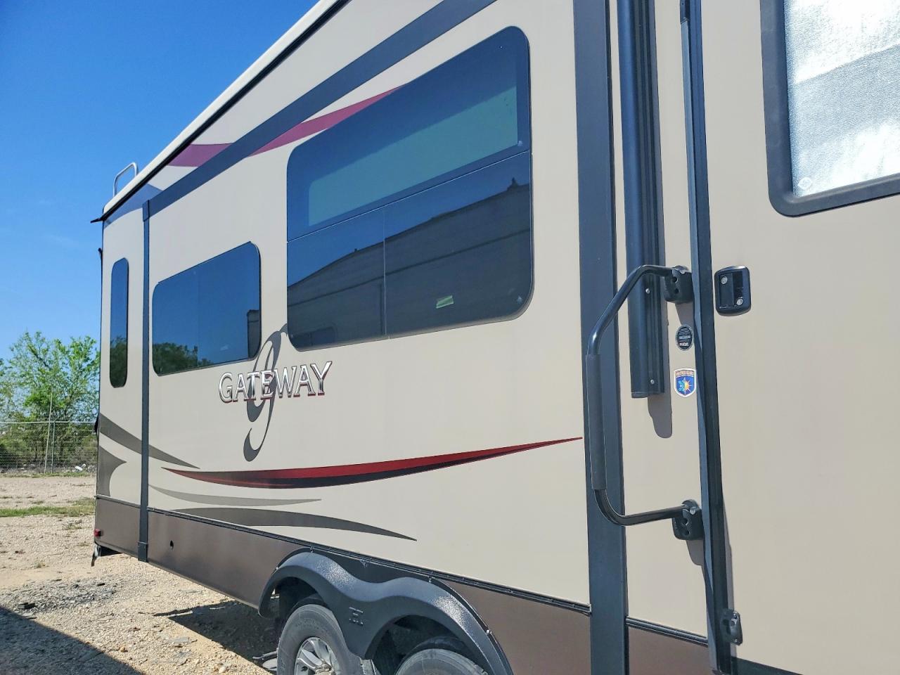 2016 Heartland Rv's Gateway Camper