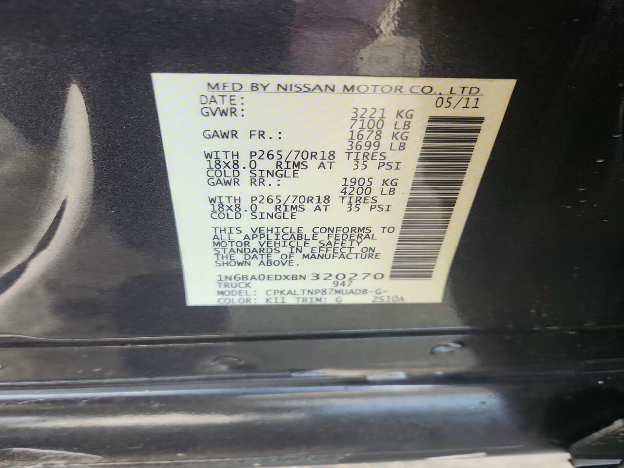 2011 Nissan Titan SV