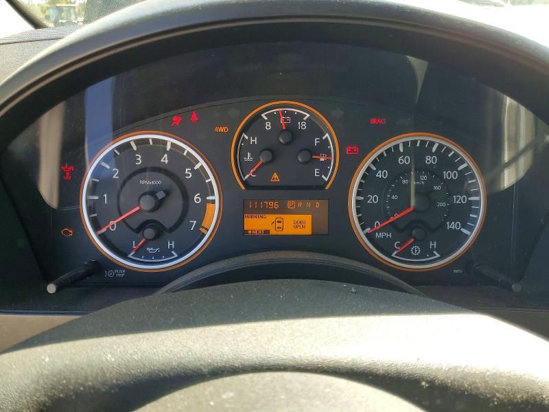 2012 Nissan Titan SV