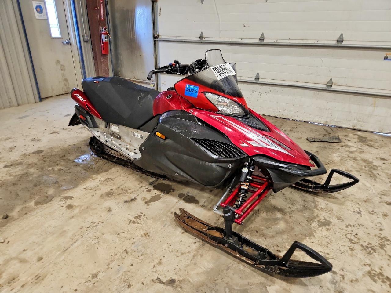 2009 Yama Apex