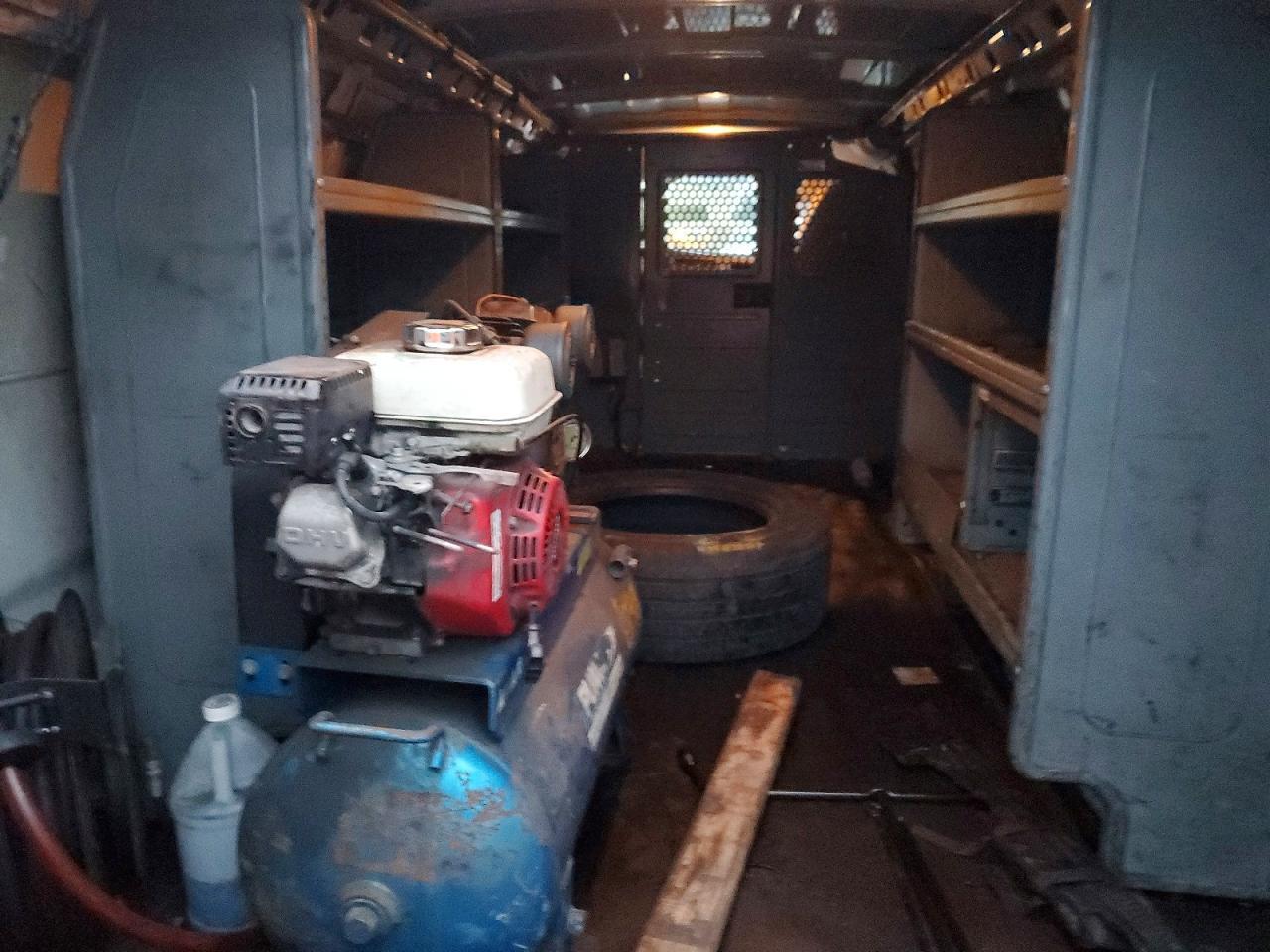 2014 Chev Rolet Express 2500 Cargo Utility / Service Van