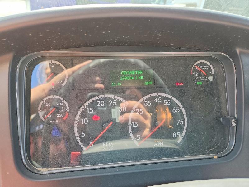 2017 Freigliner 2017 Freightliner Business Class M2 Refrigerated B